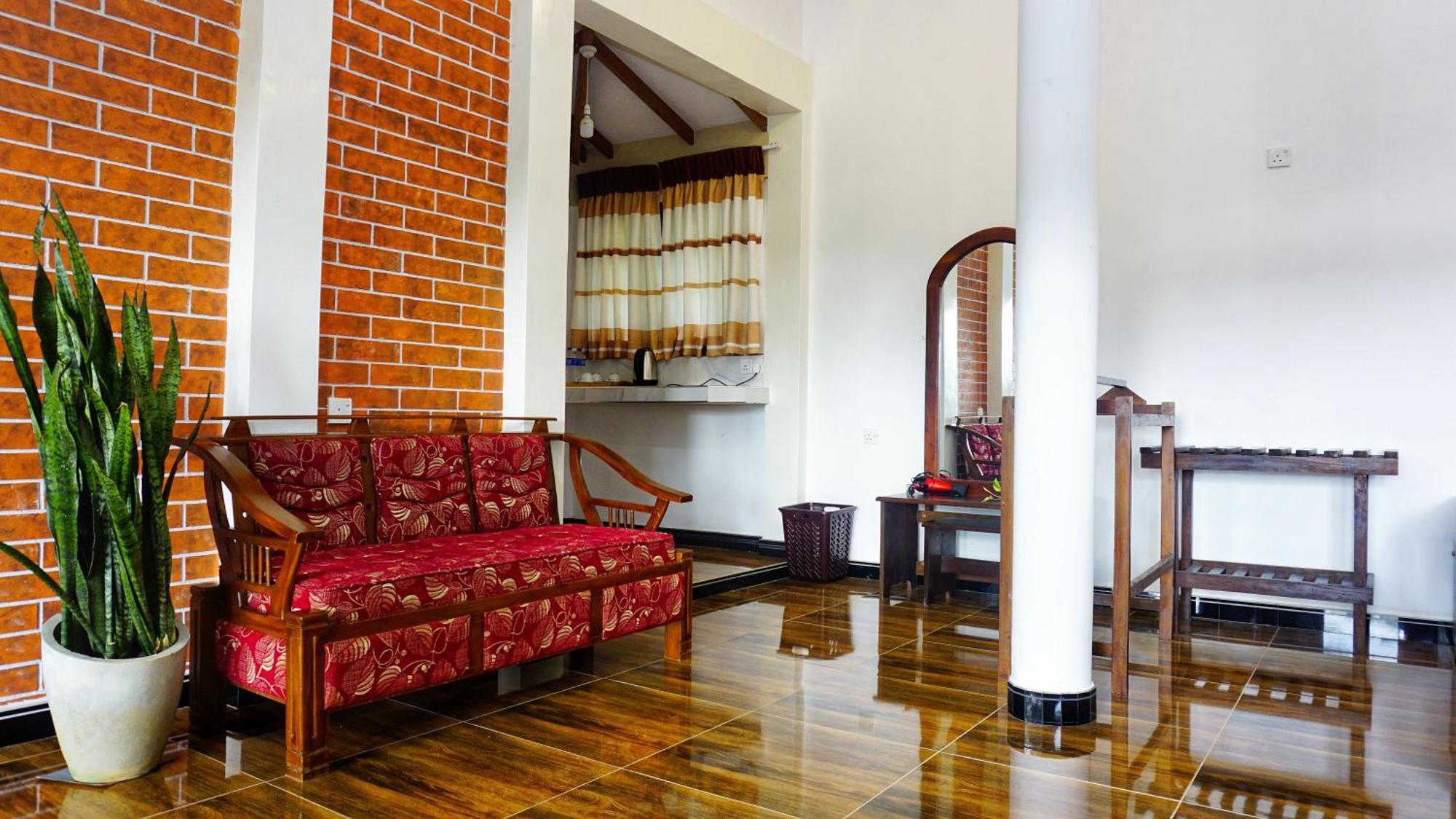 Sigiri Dilu Villa *